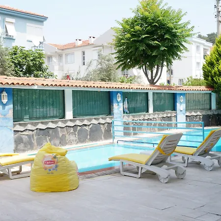 Koz Marigold Hotel apartamentowy 2*